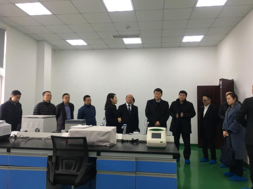 集团党委书记、董事长任丁率队调研 德仁堂控股集团