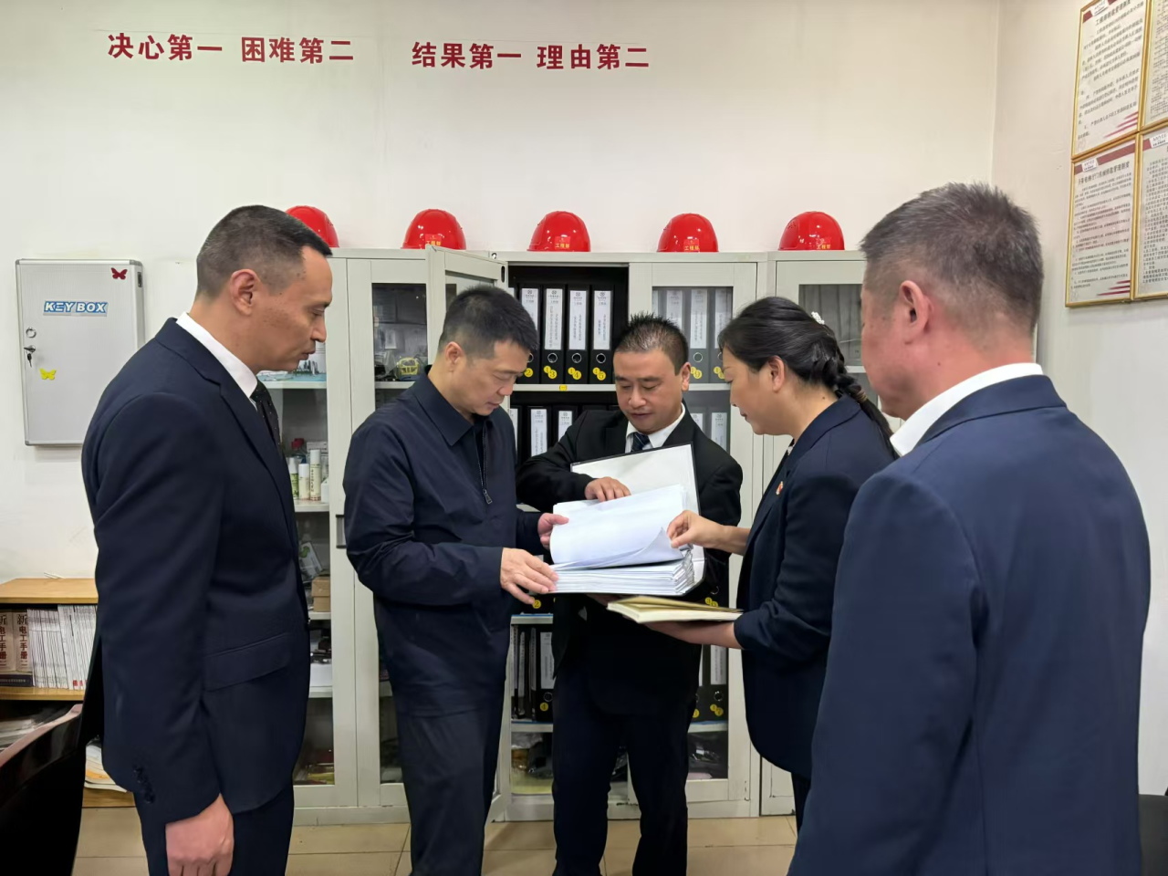 省尊龙凯时集团党委书记、董事长游勇国庆节期间调研督导旗下酒店经营及安全生产工作